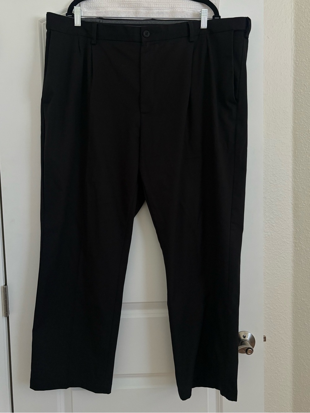 Hagger Men's Black Dress Pants